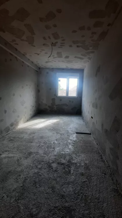 Trg Kosturnica | 4zida.rs