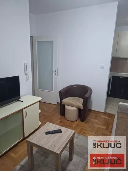 Adamovićevo Naselje | 4zida.rs