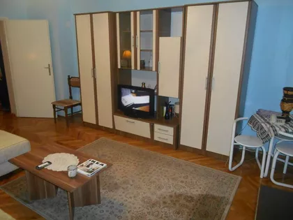 Marije Bursać | 4zida.rs