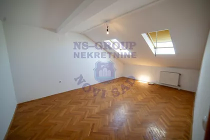 Petra Drapšina | 4zida.rs