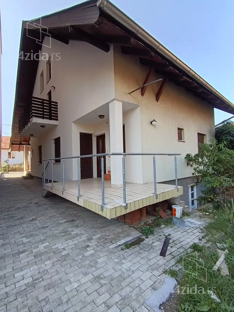 2-etažna kuća | 4zida