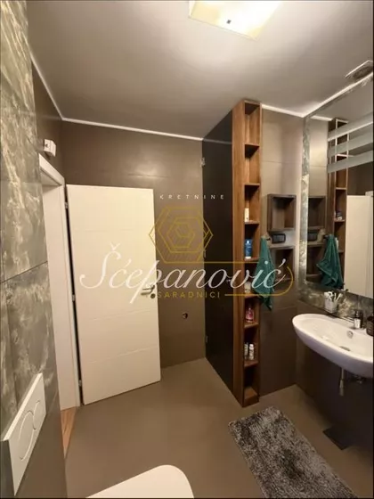 Rotkvarija | 4zida.rs