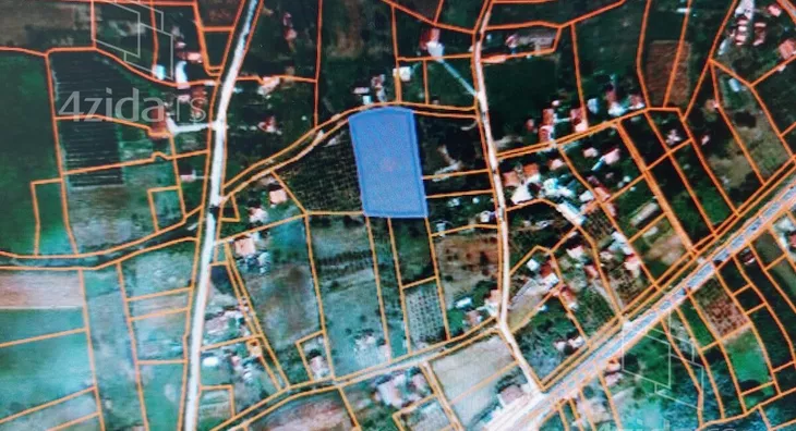 Plac | 4zida