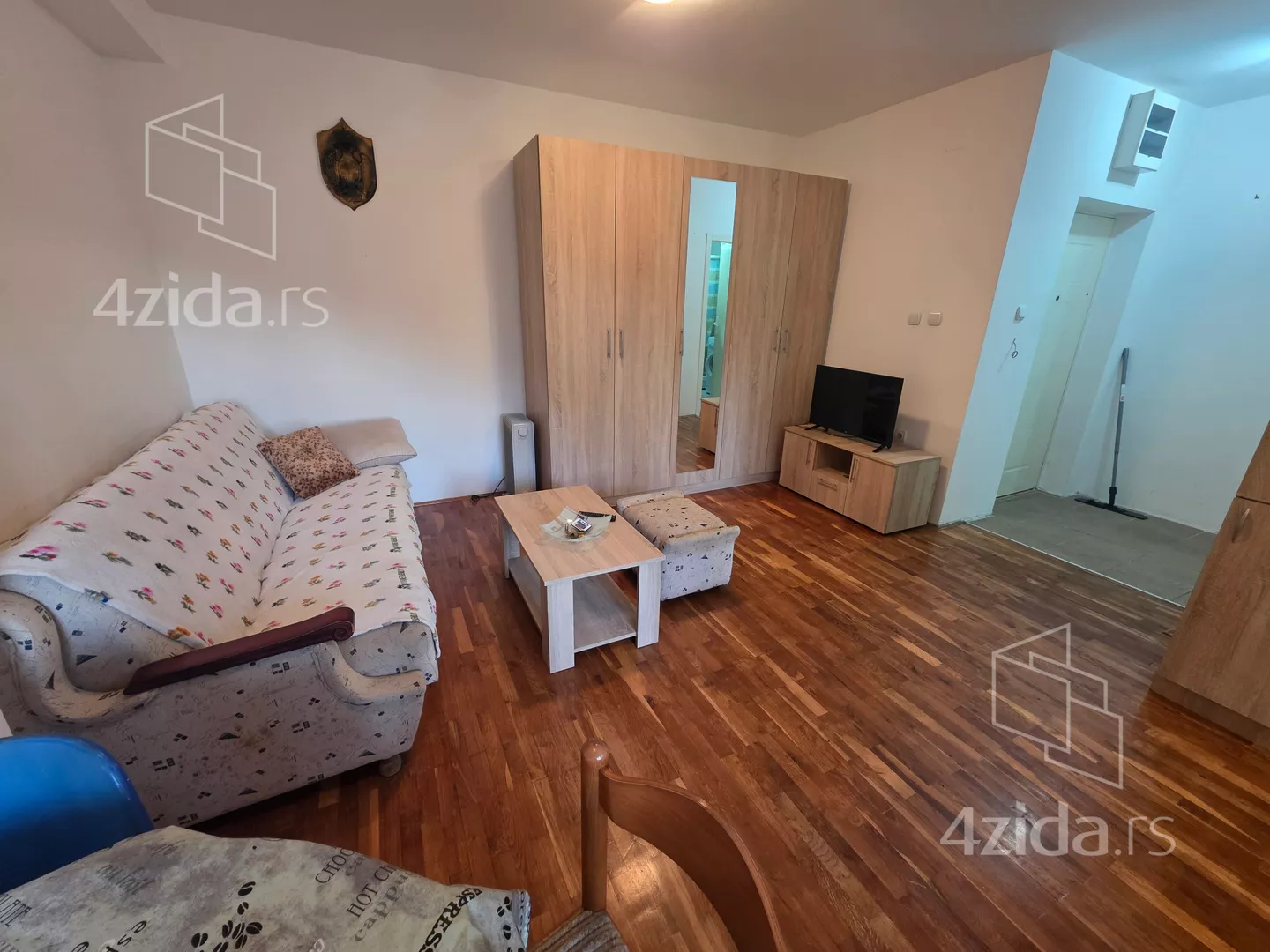 Garsonjera | 4zida
