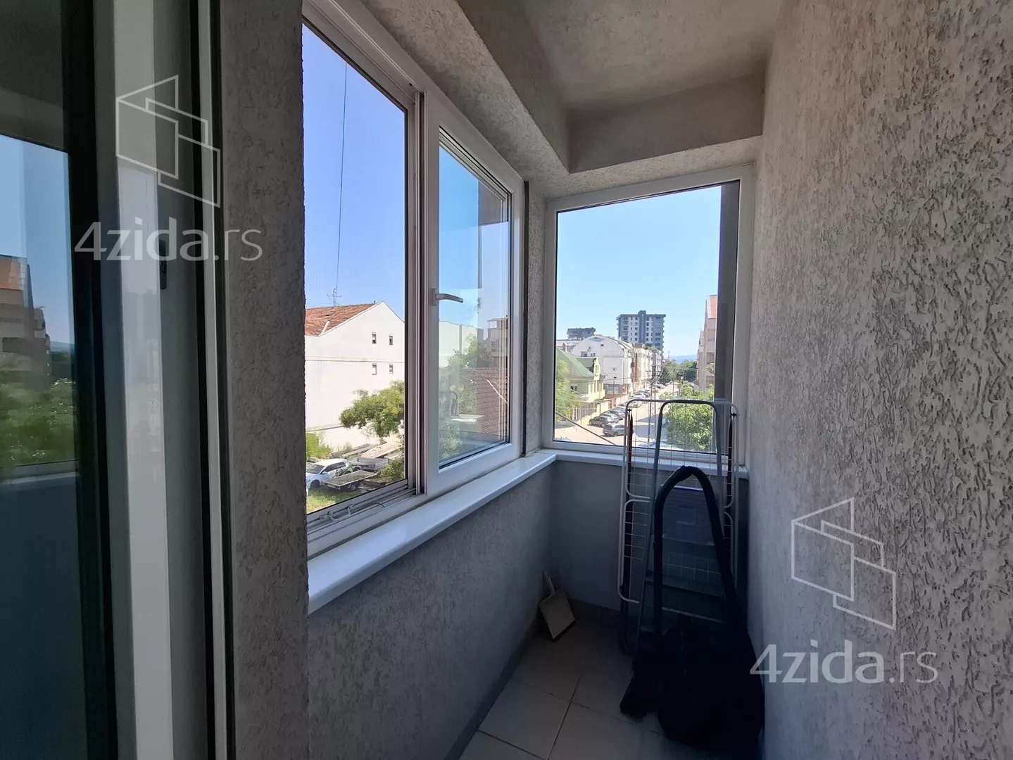 Garsonjera | 4zida