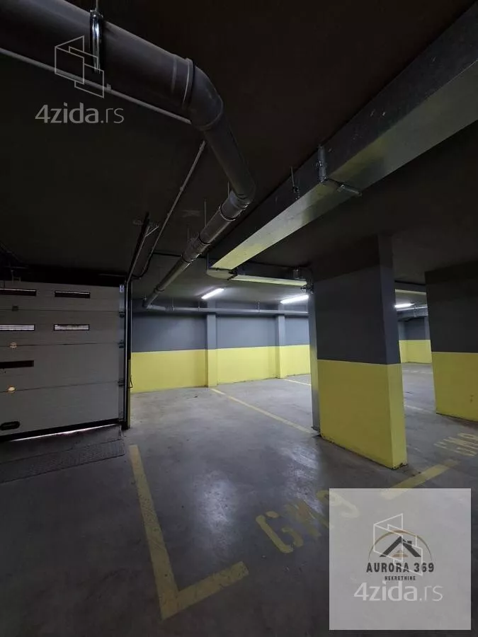 Garaža/Parking | 4zida