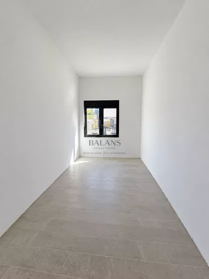 Novi Banovci | 4zida.rs