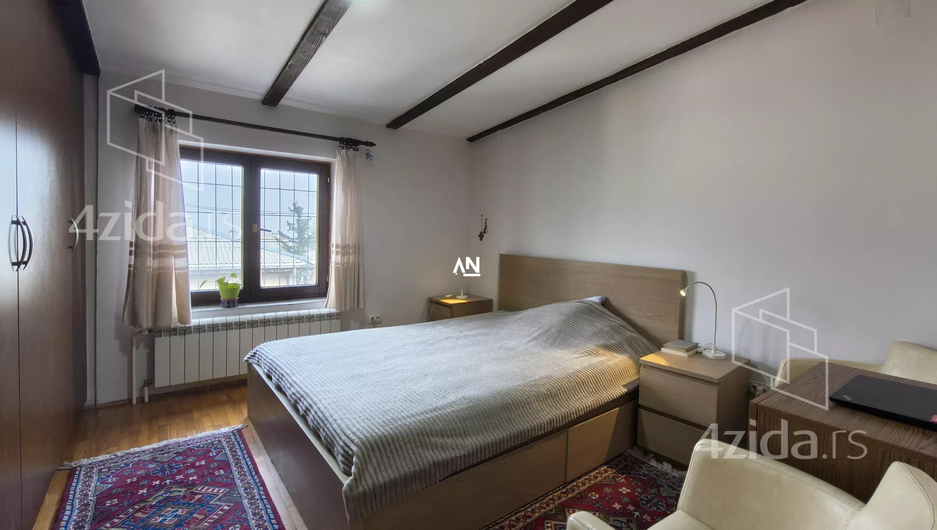 Šestosoban stan | 4zida