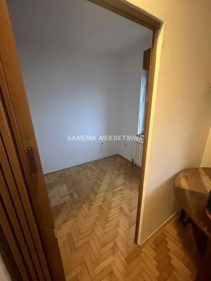 Nova Selenča | 4zida.rs