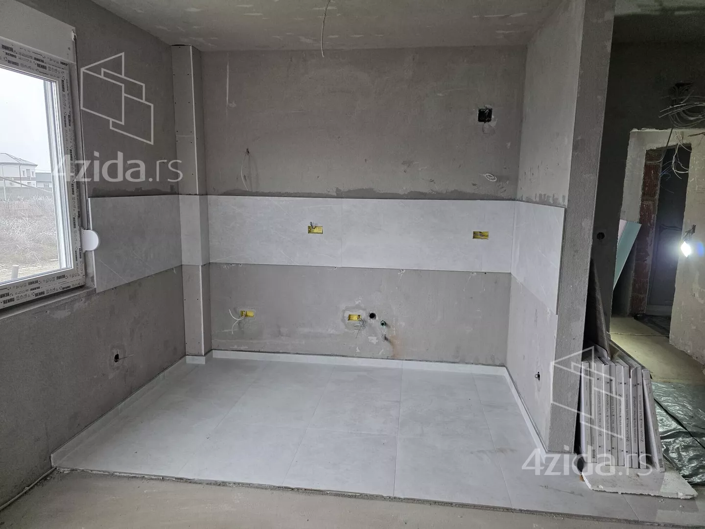 Dvoiposoban stan | 4zida