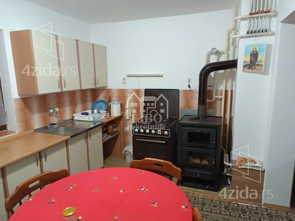 3-etažna kuća | 4zida