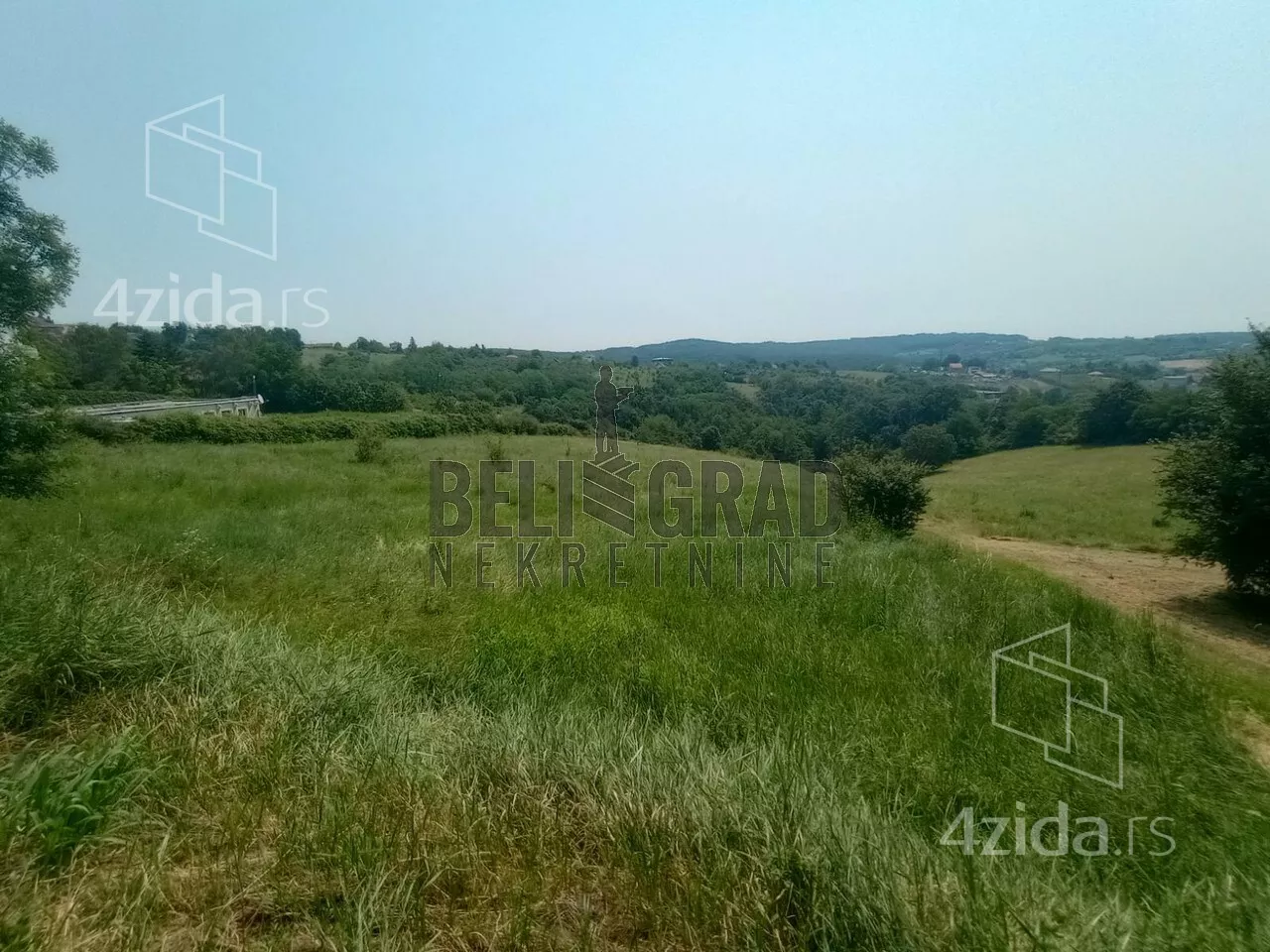 Plac | 4zida