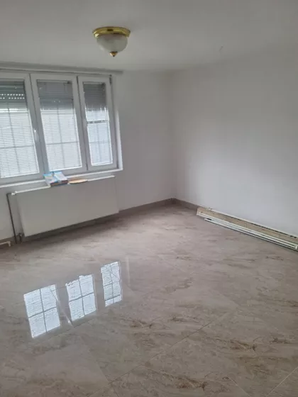 Šest Topola | 4zida.rs