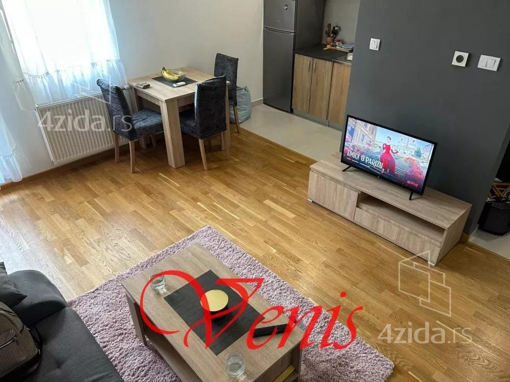 Garsonjera | 4zida