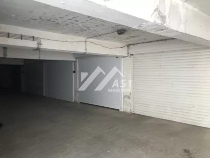 Petra Drapšina | 4zida.rs