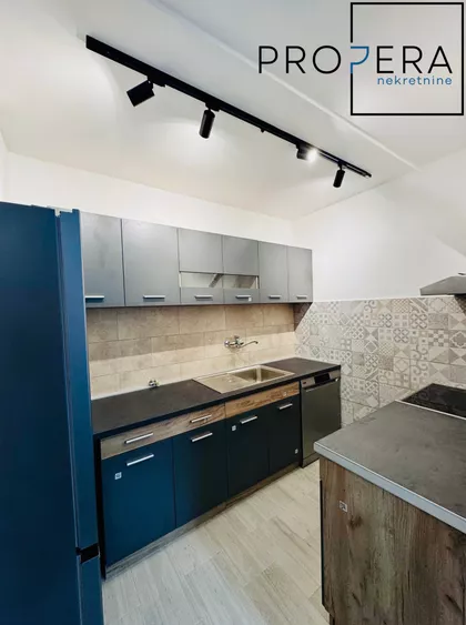 Majora Gavrilovića | 4zida.rs