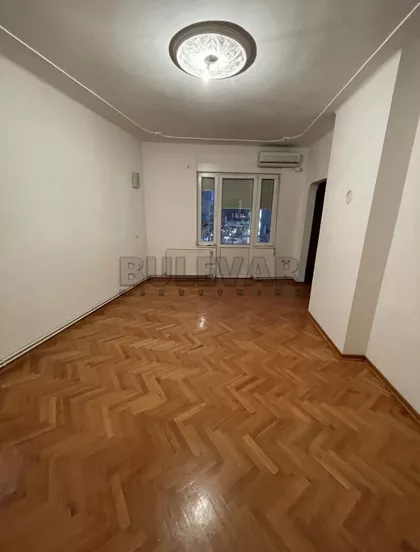 Obrenovićeva | 4zida.rs