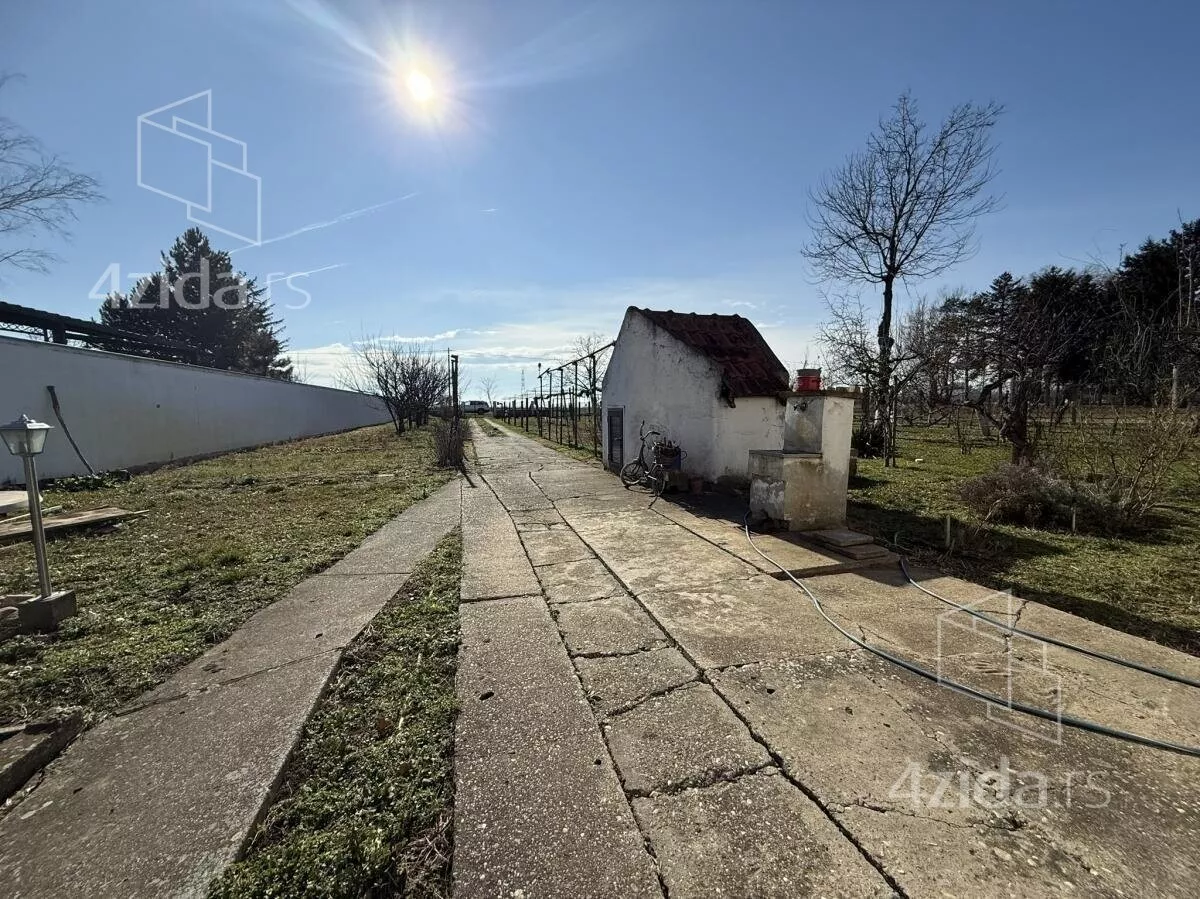 Građevinsko zemljište | 4zida