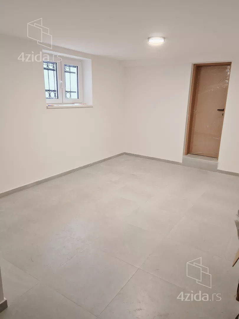 4-etažna kuća | 4zida