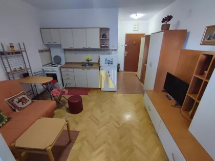 Adamovićevo Naselje | 4zida.rs
