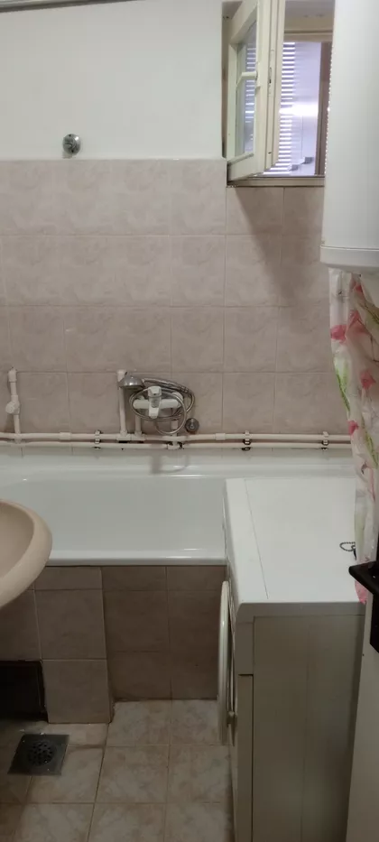 Milovana Jovanovića 2 | 4zida.rs