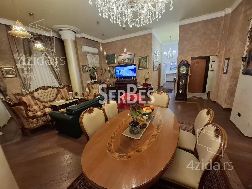 Petosoban stan | 4zida