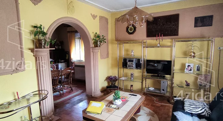 3-etažna kuća | 4zida