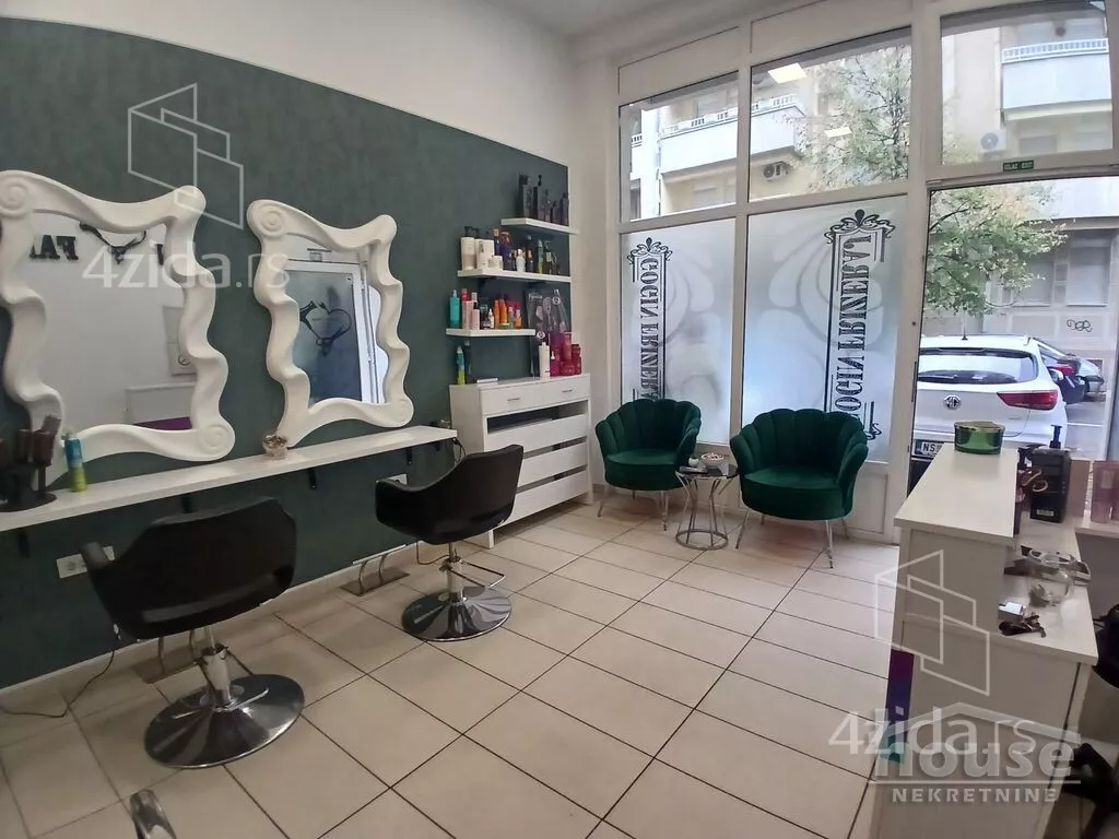 Poslovni prostor | 4zida