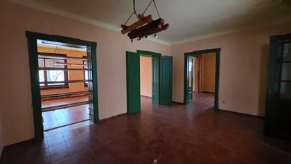 Henrika Sjenkjeviča 14 | 4zida.rs