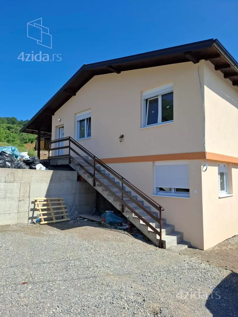 2-etažna kuća | 4zida