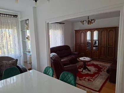 Nade Tomić 25A | 4zida.rs