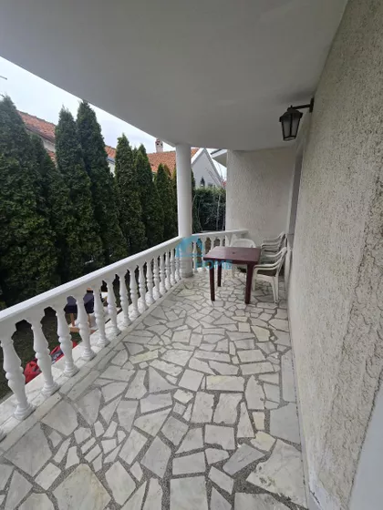 Vojvode Vlahović | 4zida.rs