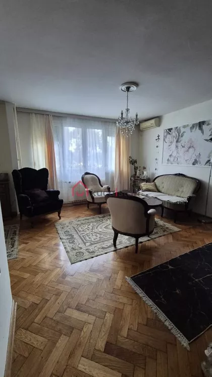 Južni Bulevar | 4zida.rs