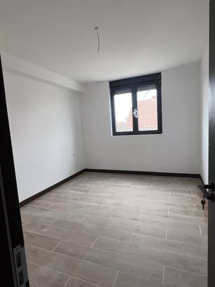 Novi Banovci | 4zida.rs