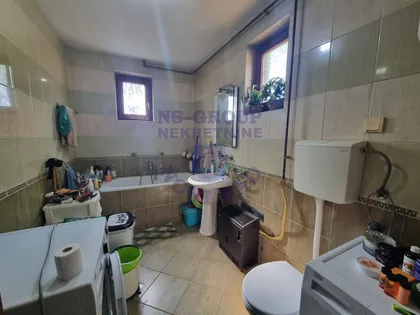 Školska | 4zida.rs