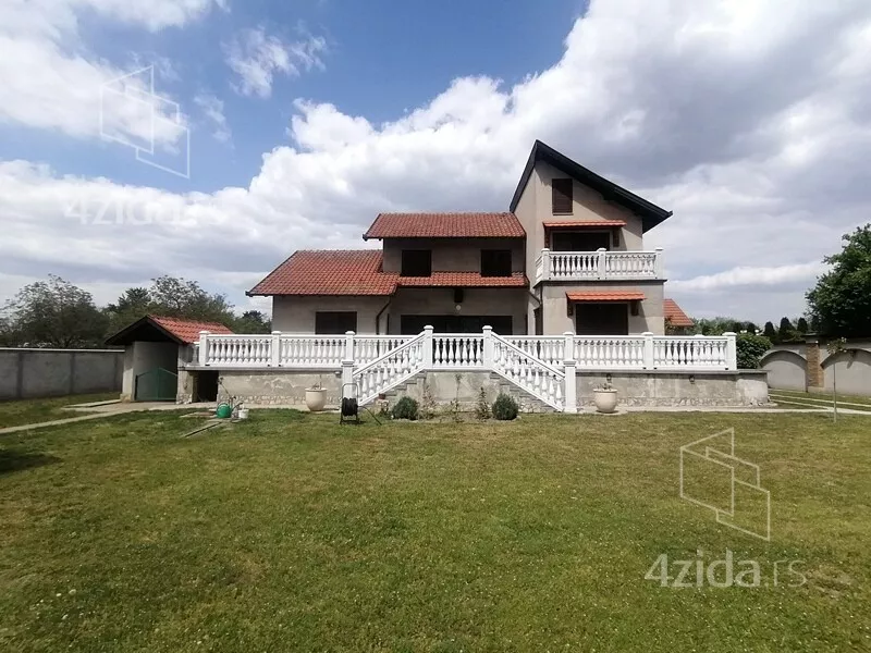 Kuća | 4zida