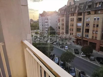 Nedeljka Gvozdenovica | 4zida.rs