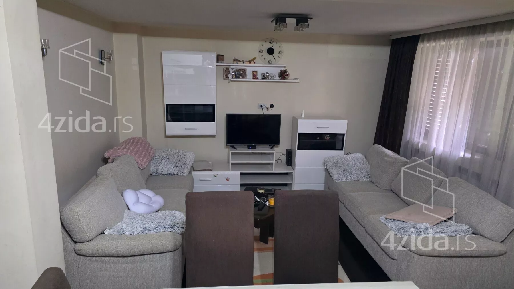 3-etažna kuća | 4zida