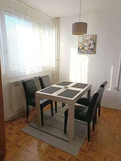 Bulevar Nemanjića 34A | 4zida.rs