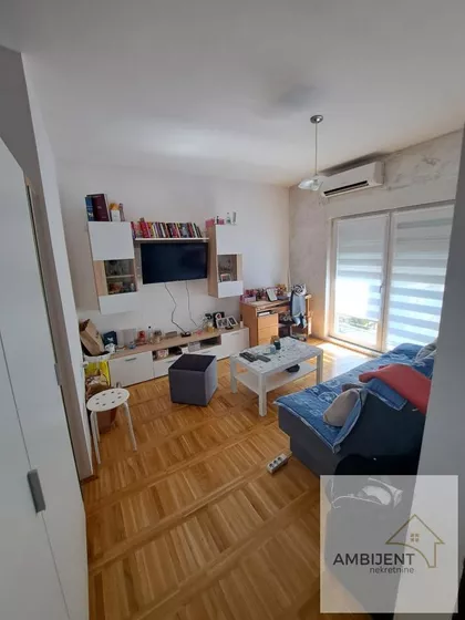 Žarkovo | 4zida.rs