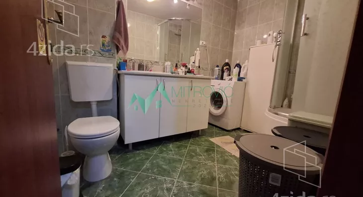 Petosoban stan | 4zida