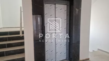 Vojvođanska | 4zida.rs