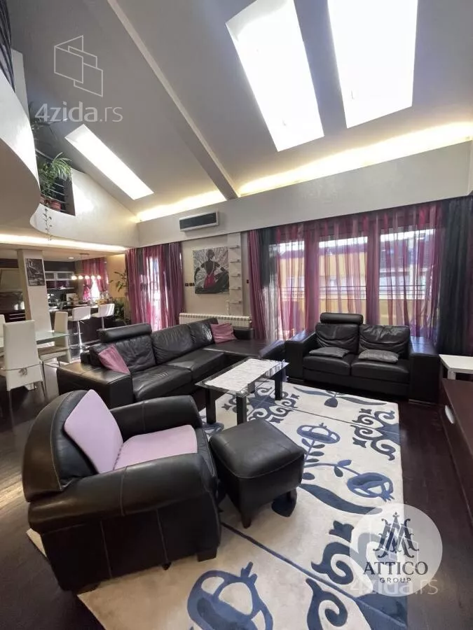 Šestosoban stan | 4zida