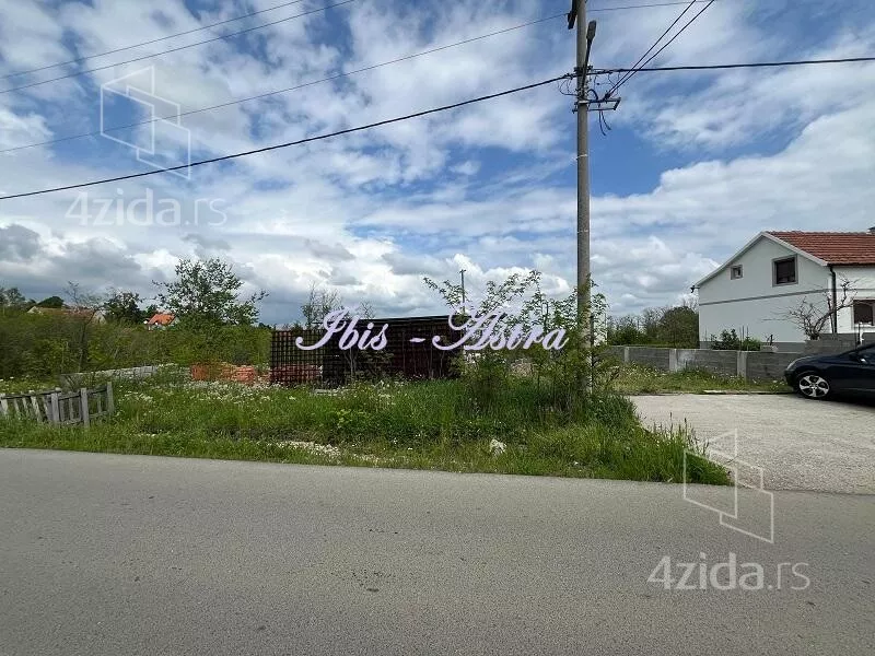 Građevinsko zemljište | 4zida