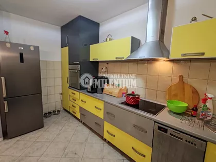 Kamendinska | 4zida.rs