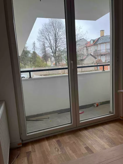 Heroja Pinkija | 4zida.rs