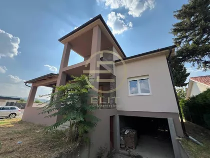 Popovica | 4zida.rs
