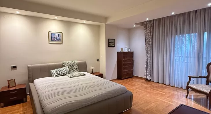 4-etažna kuća | 4zida