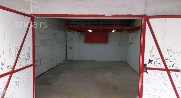 Garaža/Parking | 4zida