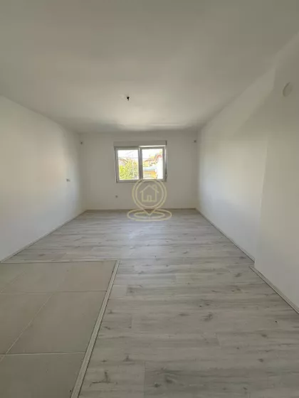 Pantelej | 4zida.rs